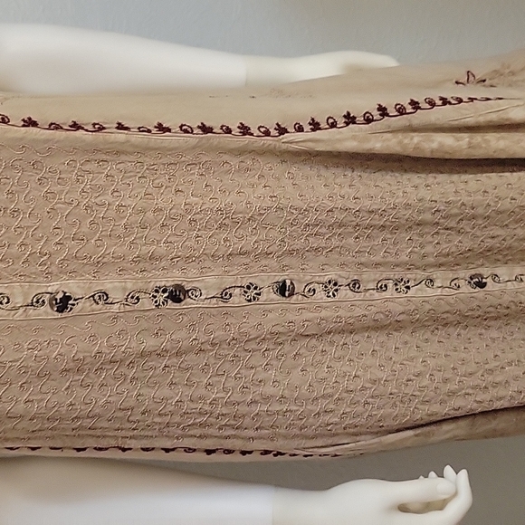 VTG MAGIC 1980s Tan Floral Embroidered Tie Back Sleeveless Circle Dress - Picture 7 of 16